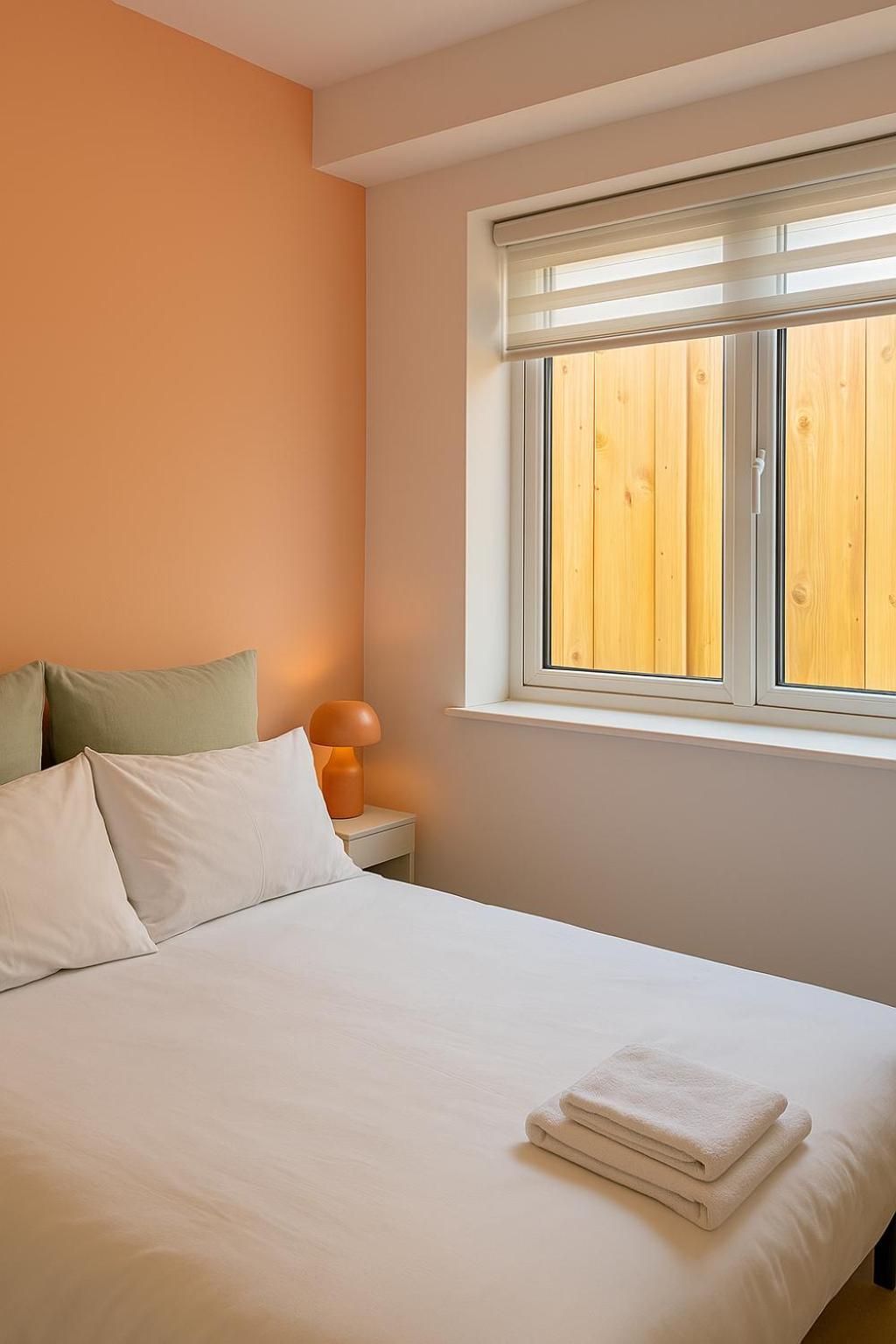 Zozy Clitterhouse Hotel London Room photo